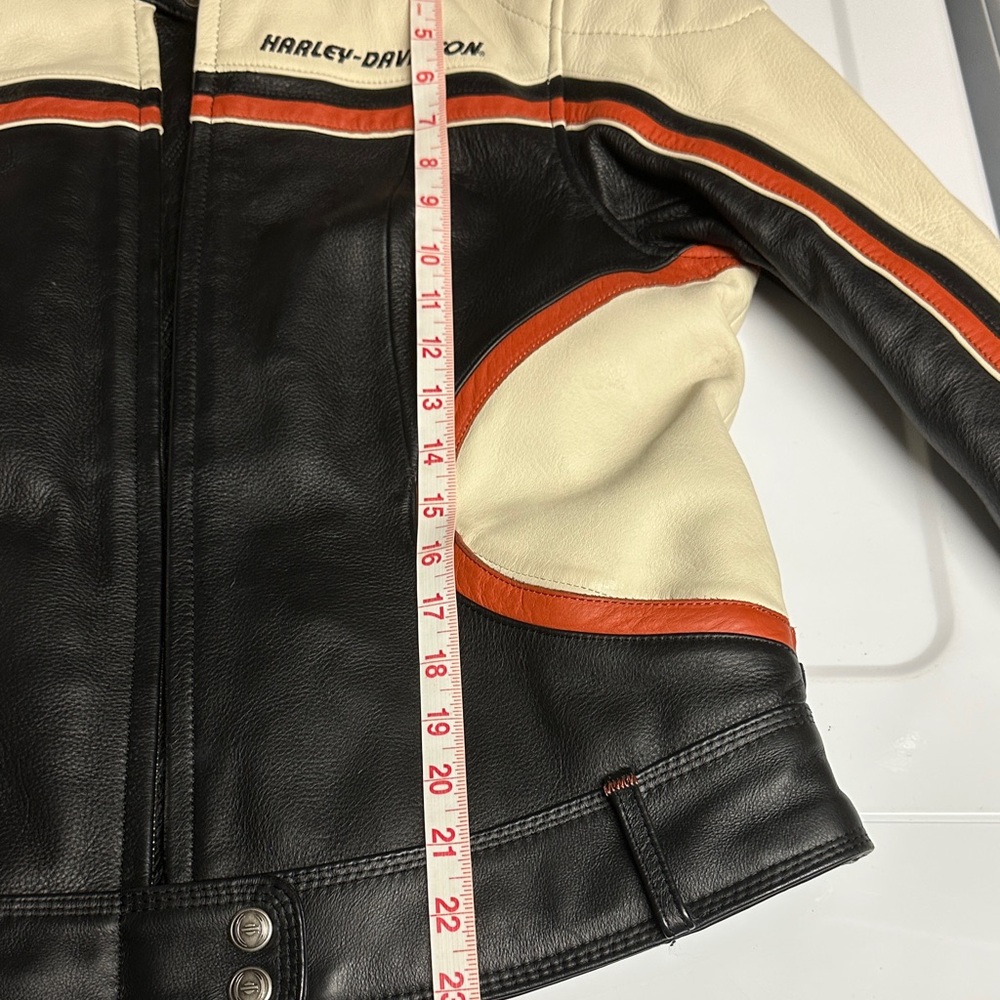 Harley-Davidson Black and Cream Leather Jacket - Picture 11 of 13